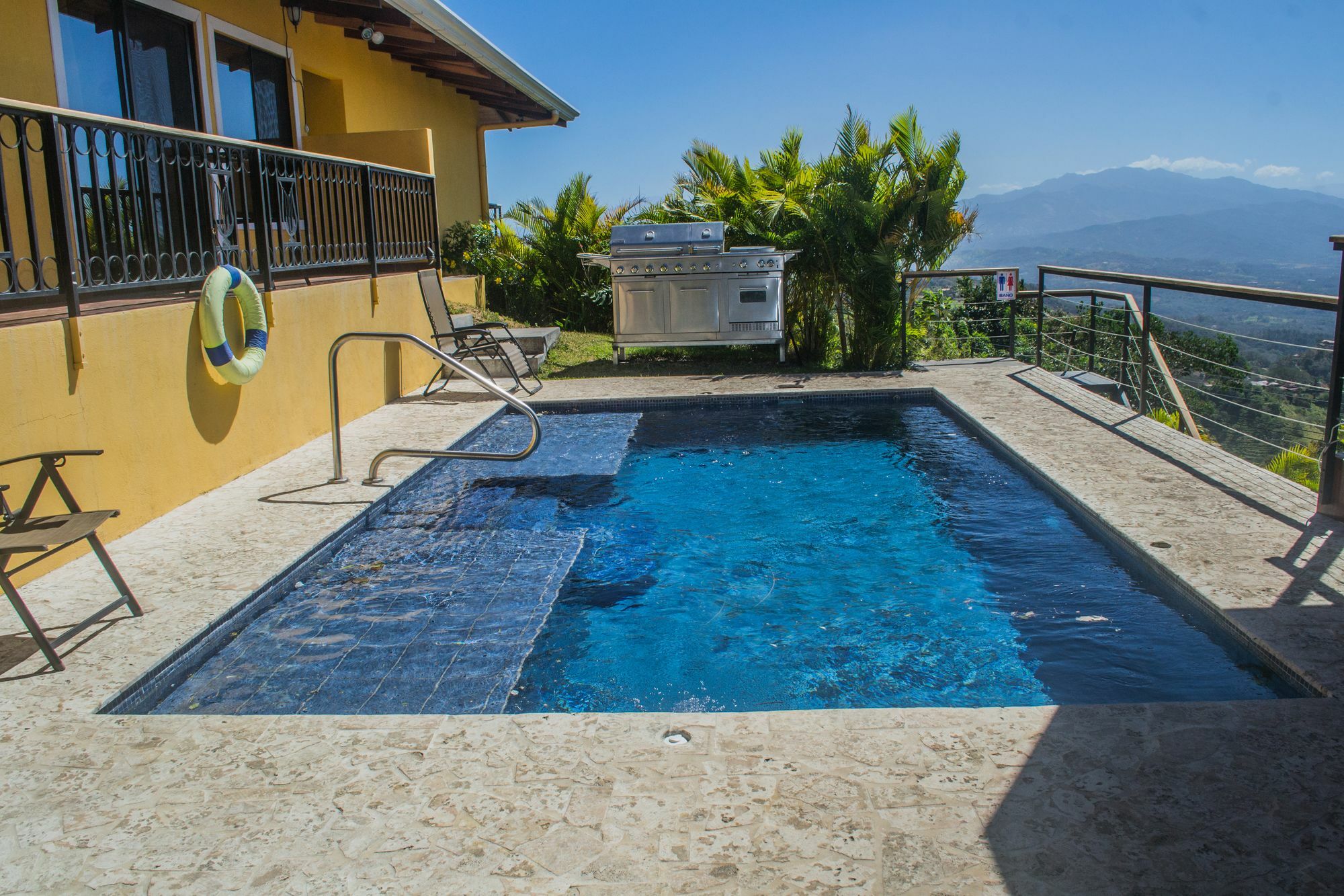 Barons Resort Atenas Exterior photo