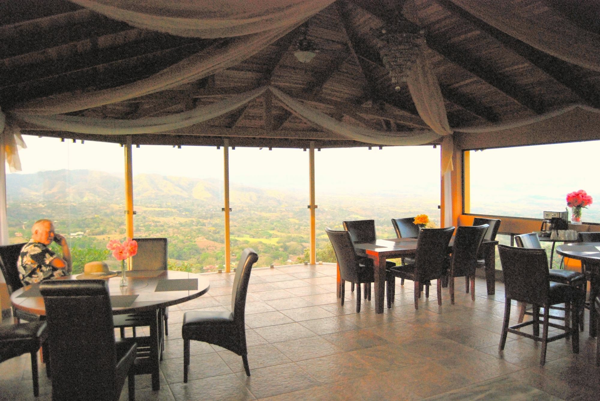 Barons Resort Atenas Exterior photo